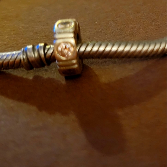 Pandora Spacer